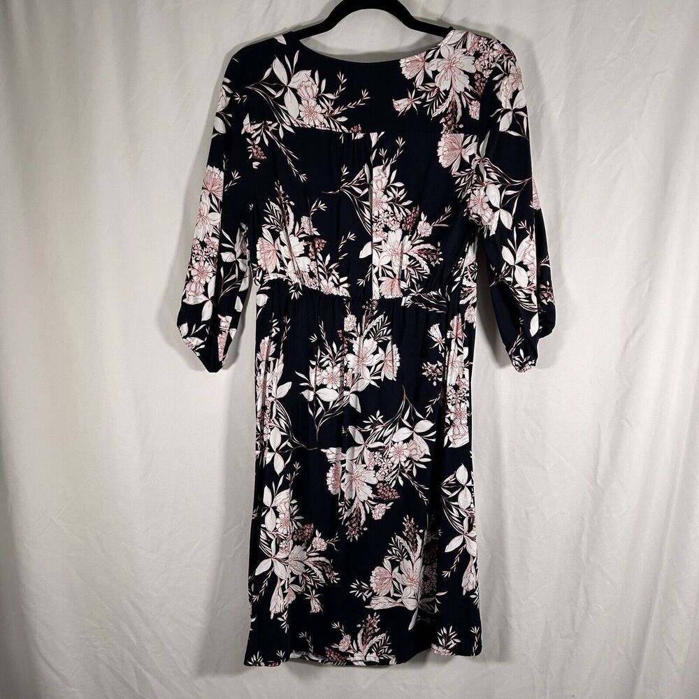 New Isabel Maternity Dress Women's Medium Blue Floral 3/4 Sleeve Vneck - Picture 6 of 9